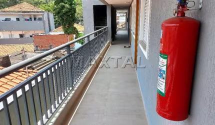 Apartamento  Cobertura à venda com varanda grande, de 33,81m² e  2 dormitórios, na Vila Mazzei.