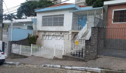 Casa em Santana Próximo ao CPOR, 3 Dormitórios, 3 Banheiros, Quintal e  4 Vagas. Imóvel locado.