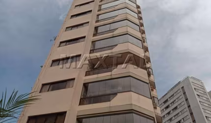 Apartamento Braz Leme - Região Santana Bem localizado. Com 4 quartos, 2 suítes e 3 vagas.