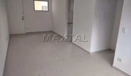 Apartamento à venda com 1 dormitório, sala, cozinha e 1 vaga em Santana, com lazer completo.