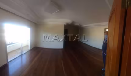 Apartamento com 165m², 3 Dormitórios sendo 2 suítes, 2 Vagas na região do Horto.