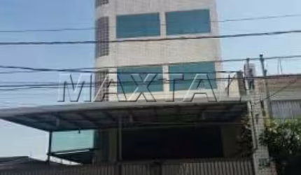Prédio para locação de 5 andares no Imirim, com 1400m² total, com 12 vagas no subsolo.