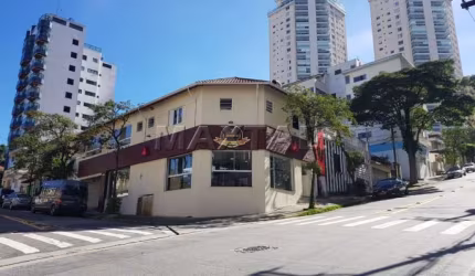 Prédio comercial, reformado, Santa Teresinha com  440m²