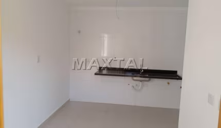 Apartamento a Venda no Parque Vitória com 42m², com 2 dormitórios, 1 sala e 1 banheiro.
