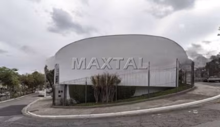 Prédio Comercial de esquina, 411m², aluga na Casa Verde, com 15 vagas e vagas para cliente