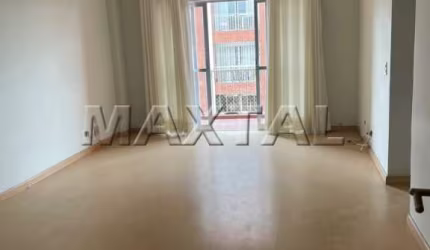 Apartamento com 91m² na Água Fria, com 2 dormitórios, armários embutidos e 1 vaga .