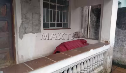 Sobrado no Mandaquí. Com 3 dormitórios, sala, cozinha, 2 vagas amplas e quintal.