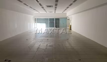 Salão comercial 435m², na Casa Verde, espaçoso e com infraestrutura para operar diferentes maneiras