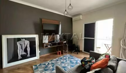 Sobrado na Zona Norte, Bairro Lauzane Paulista, sendo 4 Suítes e 5 Vagas de Garagem com 324m².