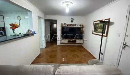 Apartamento em Santana, de 75 m², com 2 dormitórios, sala ampla, 1 banheiro, cozinha e 1 vaga.