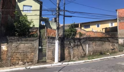 Terreno  611,00  m²  no  Parque  Vitória, vende-se, ótimo  para  incorporadores.