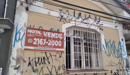 Vende-se casa na Casa verde com 180m² de área util. Com 4 dormitórios e 10 vagas de garagem