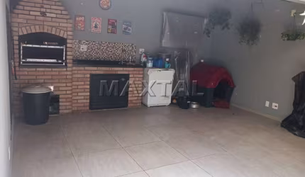 Casa com 3 quartos, 4 banheiros, 2 salas, 4 carros, próximo a Av. Conselheiro M. Barros