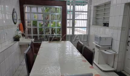 Casa à venda, Vila Guilherme, 3 dormitórios sendo 2 suítes, 4 banheiros, piscina, edícula e 2 vagas
