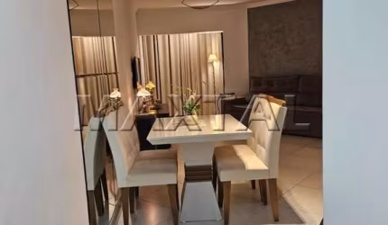 Apartamento com 106 m², 3 dormitórios, 1 suíte, sala com sacada, 2 vagas;