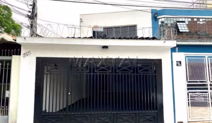 Casa à Venda com 13 Salas, 4 Vagas e 3 Banheiros, no Bairro Santana. Com renda.