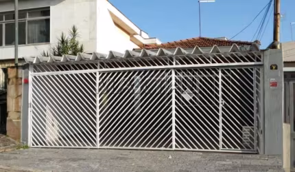 Casa à Venda 3 dormitórios sendo 1 suíte, 2 banheiros, quintal churrasqueira e 3 vagas na Água Fria.
