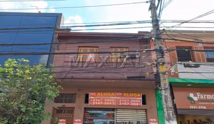 Sobreloja comercial para locação de 162m², 03 salas com 02 banheiros na Voluntários da Pátria.
