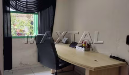 Casa à venda  de 299m²,  3 casas no mesmo terreno, 3 dormitórios, sendo 1 suíte e 2 vagas. 2 vagas