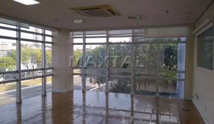 Galpão para Alugar, Área Construída 5955 m², Terreno 4124 m², 80 vagas, 14 Banheiros, Zona Sul.