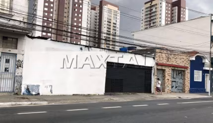 Ponto Comercial em um salão mezanino, escritório, banheiros e depósito, na Vila Guilherme.