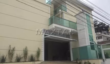 Casa à venda em Condomínio, 3 dormitórios (1 suíte)  4 banheiros  3 Vagas, em Santana