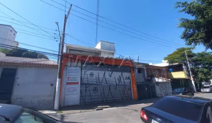 Galpão à venda com 700m², na Vila Romero. Próximo ao Shopping Santana Parque.