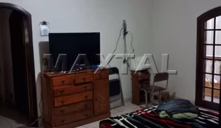 Sobrado com 510 m² à venda na Vila Nilo. Com 3 dormitórios, 3 suítes, 3 salas e 10 vagas.