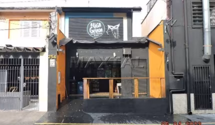 Casa comercial funcionando um restaurante, excelente negócio e localização