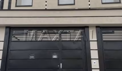 Sobrado Novo Vila Isolina Mazzei, 3 suítes, 2 vagas, 143m², próximo Metrô Parada Inglesa.