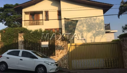 Sobrado à venda no Jardim França. Com 4 dormitórios sendo as 4 suítes, e 6 vagas.
