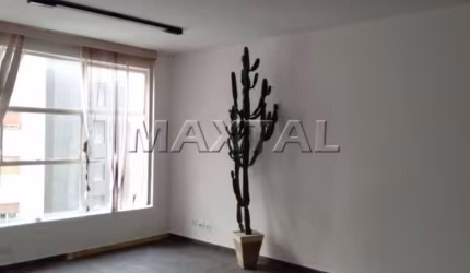 Sala comercial dentro de Galeria para locação, ótimo fluxo de pedestre medindo 42m².