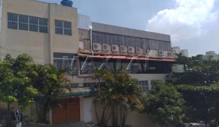 Prédio comercial à Venda com 3 pavimentos, 5 salas, 11 banheiros, 10 vagas, 1271m²   Freguesia do Ó