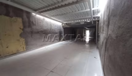 Salão comercial com salão de 50m², recepção, 2 salas, 2 banheiros e 2 vagas