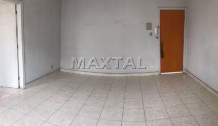 Sala comercial à venda, conjugada com 48m². À 100 metros do Metrô Santana.