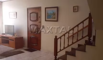 Casa à venda, Jardim São Paulo, 240m² de área construída,  3 quartos e 1 suíte.