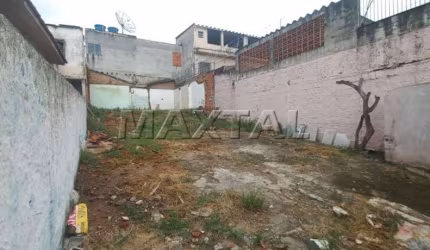 Terreno à Venda, Vila Furnas 2 quadras da Sezefredo Fagundes com 180 m², plano com leve Aclive.