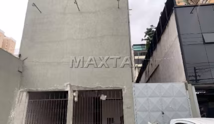 Prédio de 750m² comercial térreo, com 2 andares, 1 elevador e  2 vagas - Casa Verde.