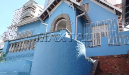Casa Assobradada Comercial com 3 Salas, 2 Banheiros e 2 Vagas de garagem 180m², no Tucuruvi.