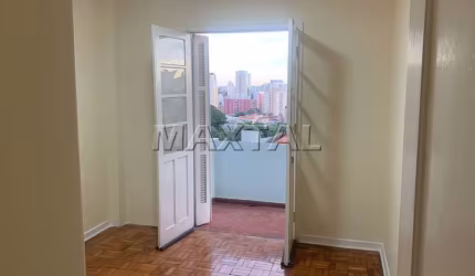 Apartamento com 1 Dormitório , Sacada ,Sala, Cozinha  Próximo ao Metro Tucuruvi.
