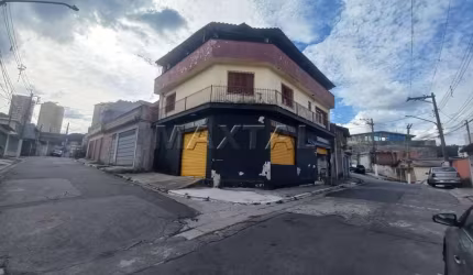 Salão de esquina, 120m², com 3  banheiros, ideal para mercados, oficinas, delivery - Jardim Carlu