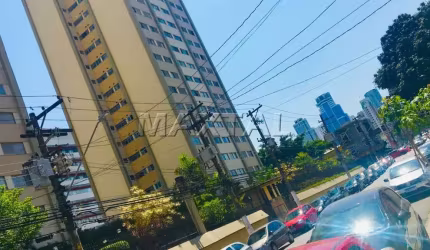 Apartamento à venda de 80m², com 3 dormitórios e 1 vaga ao lado do metrô Santana.