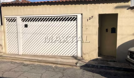 Casa na Região do Horto Florestal com 503m², com 4 dormitórios, 1 suíte, 5 banheiro e 2 vagas.