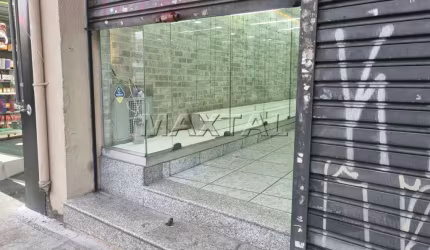 Loja Comercial para locação, em Santana, de 320m². Com 4 salas e 2 banheiros.