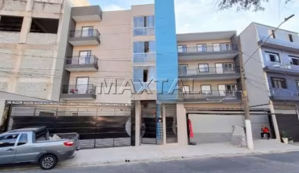 Apartamento para venda, com 2 dormitórios, 1  banheiros, área de serviço em Santana