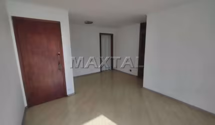 Apartamento na Braz Leme com 3 dormitórios e 2 vagas, lazer completo e quadra de tênis.