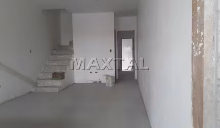 Terreno plano ideal para condomínio fechado ou para a construção de 7 sobrados.