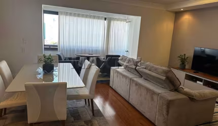 Apartamento no Jardim São Paulo com 3 dormitórios, sendo 1 suíte, sacada, garagem e depósito.