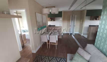 Apartamento com 43m², novo, mobiliado, 2 dormitórios, sala ampla, cozinha e 1 vaga de garagem