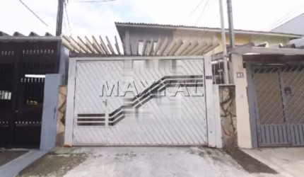 Sobrado 180m² à venda na Casa Verde. 50 metros Avenida Braz Leme, 4 quartos, 2 suítes e 2 vagas.